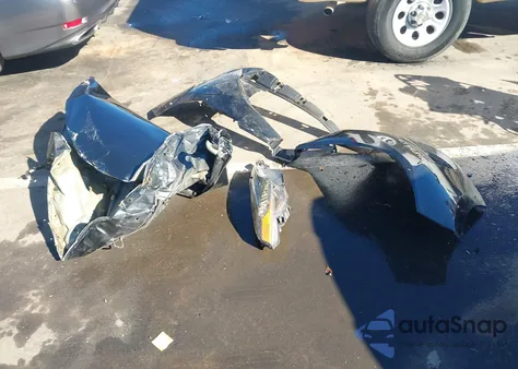 2018 Toyota Corolla Le из США, поврежденный, VIN 5YFBURHE7JP830404